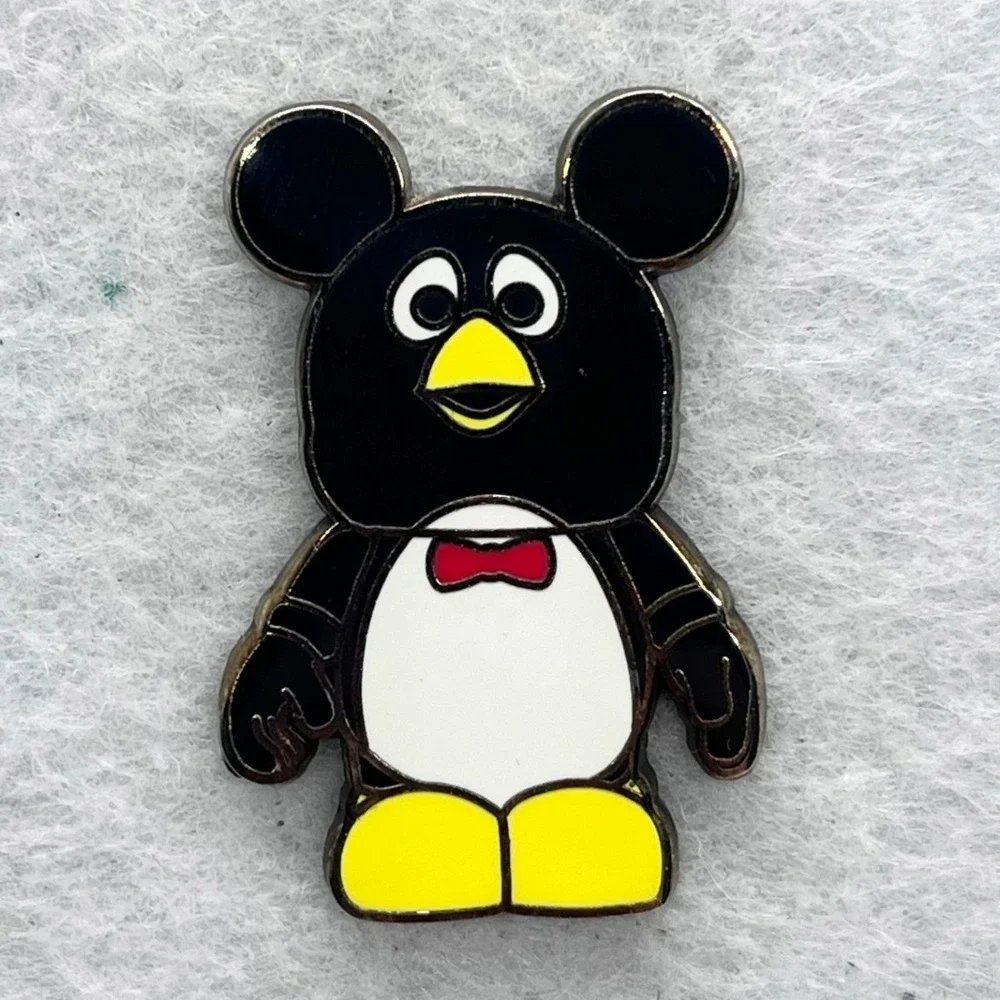 🔮‎ 5/$25 Disney Vinylmation Toy Story Wheezy Pin